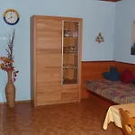 Haus Larcher 아파트