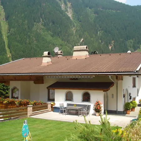 Appartement Haus Larcher Neustift im Stubaital