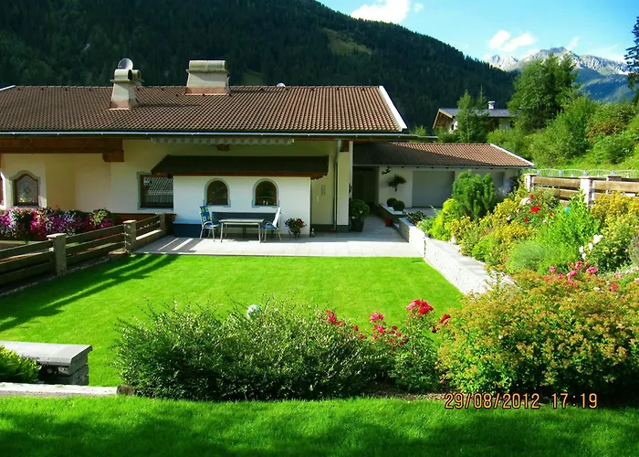 Haus Larcher Διαμέρισμα